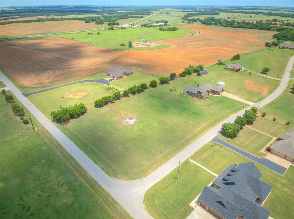 Photo 34 — 18900 Pawnee Creek Road, Cashion, OK 73016