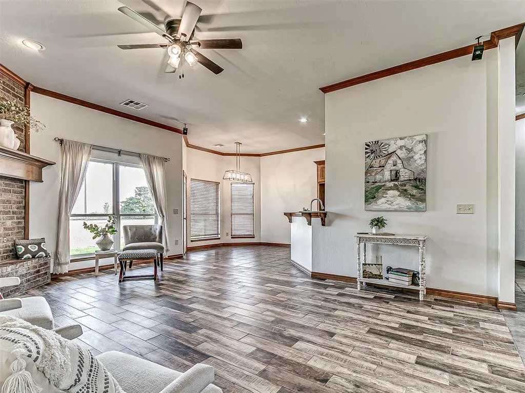 Photo 10 — 18900 Pawnee Creek Road, Cashion, OK 73016