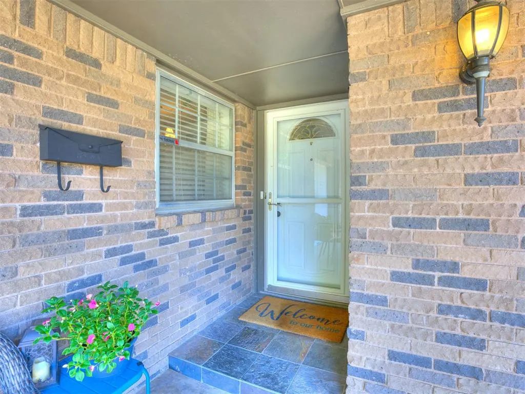 Photo 3 — 7613 NW 28th Street, Bethany, OK 73008