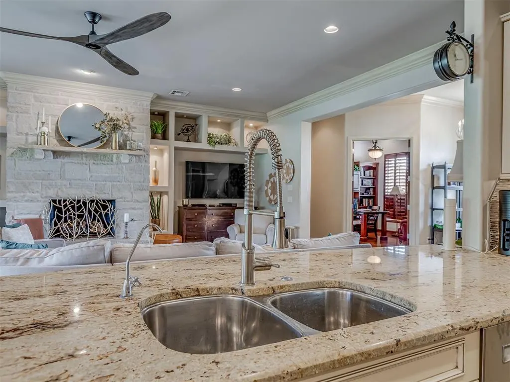 Photo 13 — 19355 Sportsman Road, Edmond, OK 73012