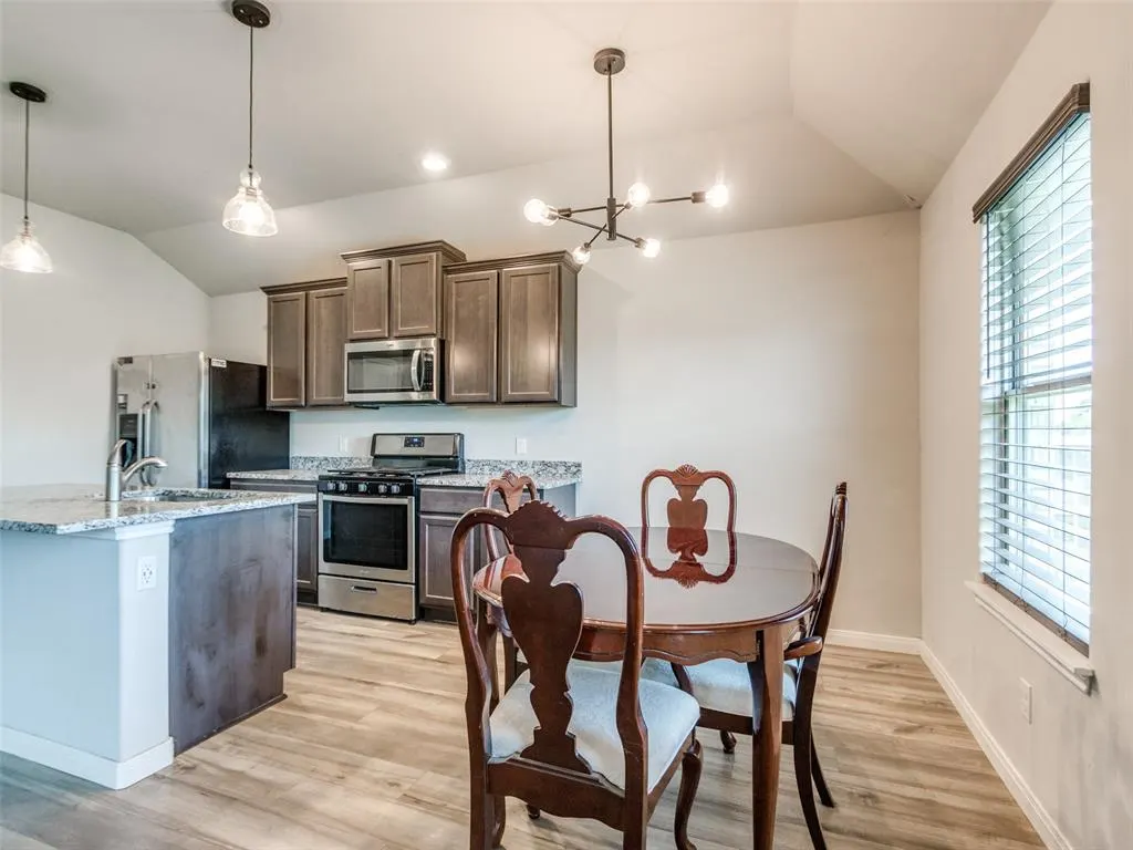 Photo 7 — 1000 NW 3rd Street, Newcastle, OK 73065