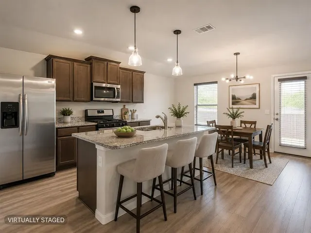 Photo 5 — 1000 NW 3rd Street, Newcastle, OK 73065