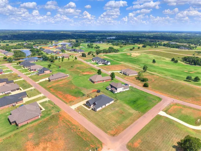 Photo 6 — 2255 Jackson Lane, Blanchard, OK 73010
