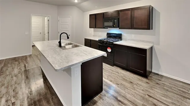 Photo 5 — 610 NW 120th Terrace, Oklahoma City, OK 73114