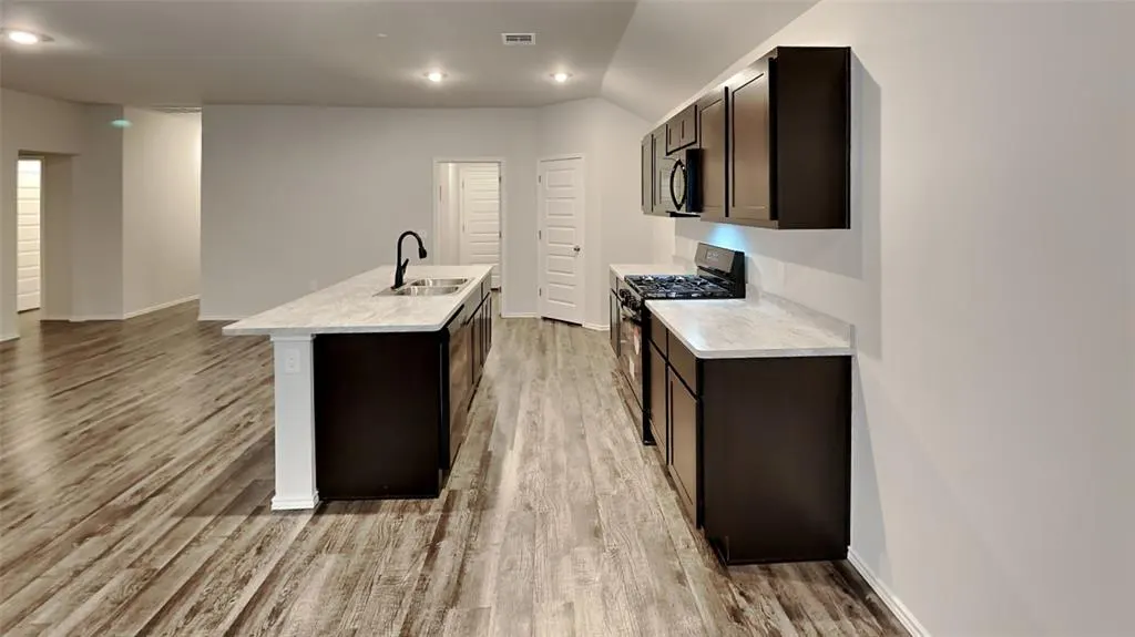 Photo 6 — 610 NW 120th Terrace, Oklahoma City, OK 73114