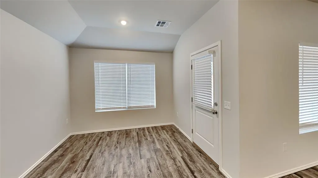 Photo 7 — 610 NW 120th Terrace, Oklahoma City, OK 73114