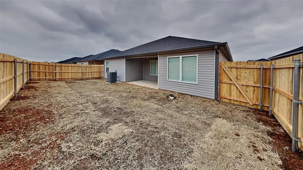 Photo 20 — 610 NW 120th Terrace, Oklahoma City, OK 73114