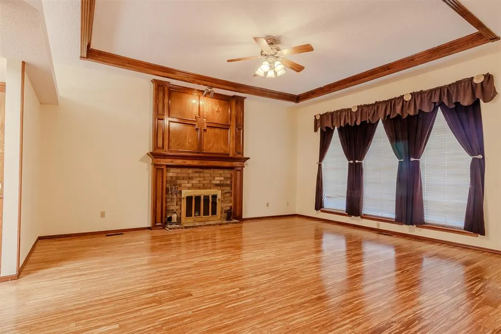 Photo 3 — 9809 S Brookline Avenue, Oklahoma City, OK 73159
