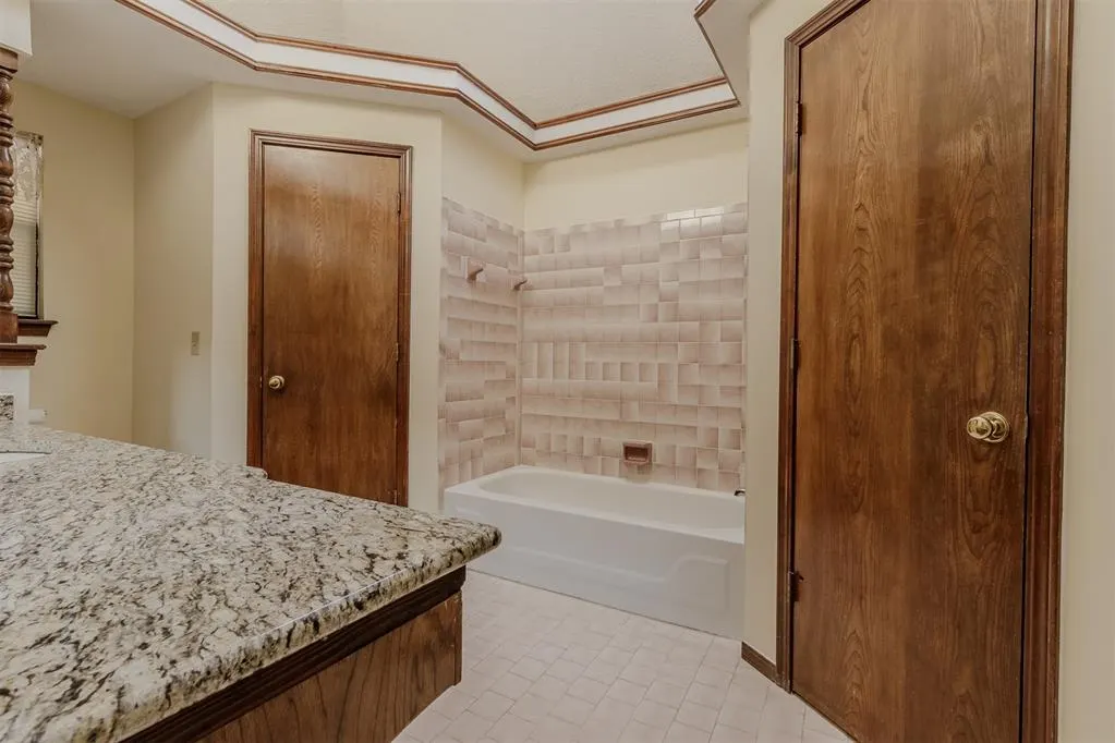 Photo 19 — 9809 S Brookline Avenue, Oklahoma City, OK 73159