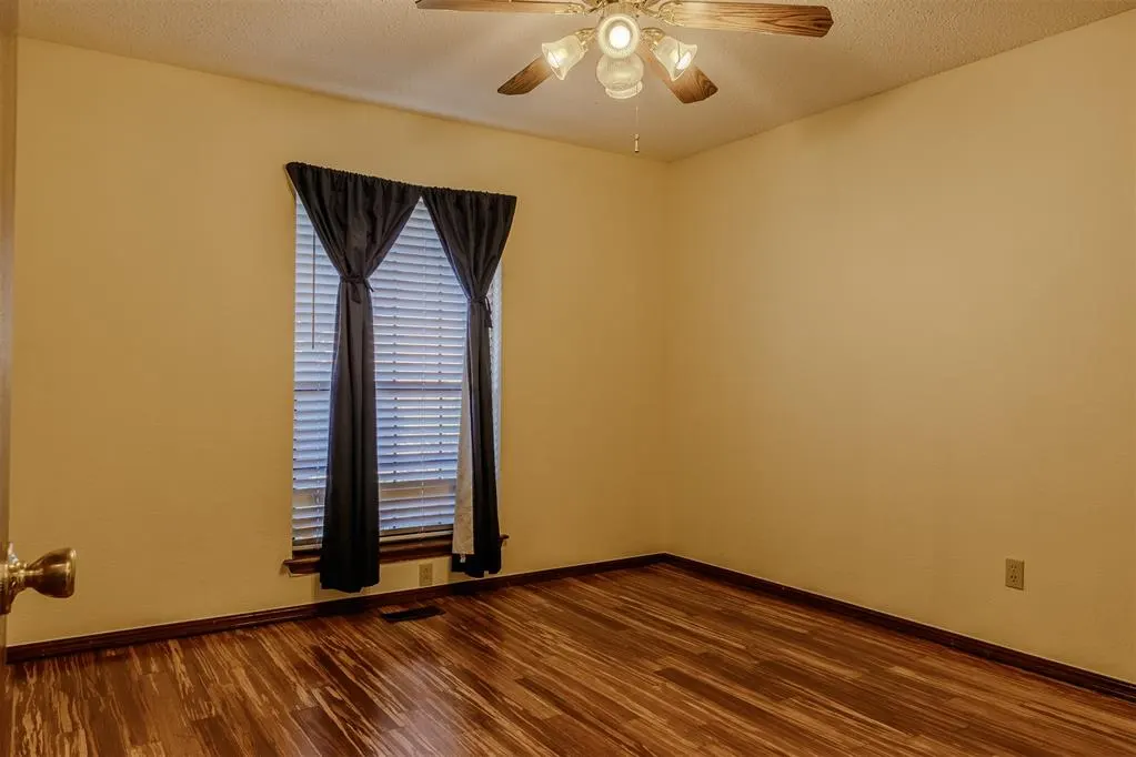 Photo 20 — 9809 S Brookline Avenue, Oklahoma City, OK 73159