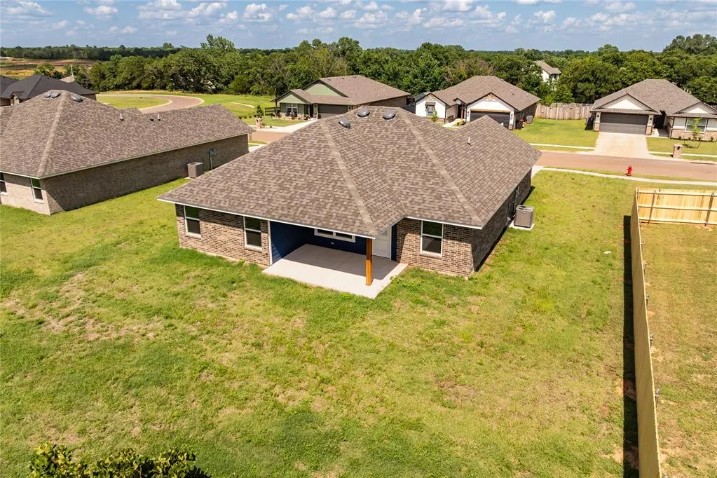 Photo 44 — 4616 Lincoln Landing, Harrah, OK 73045