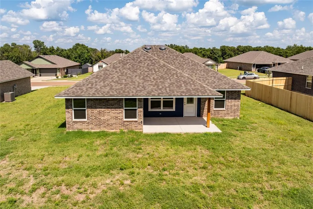 Photo 42 — 4616 Lincoln Landing, Harrah, OK 73045