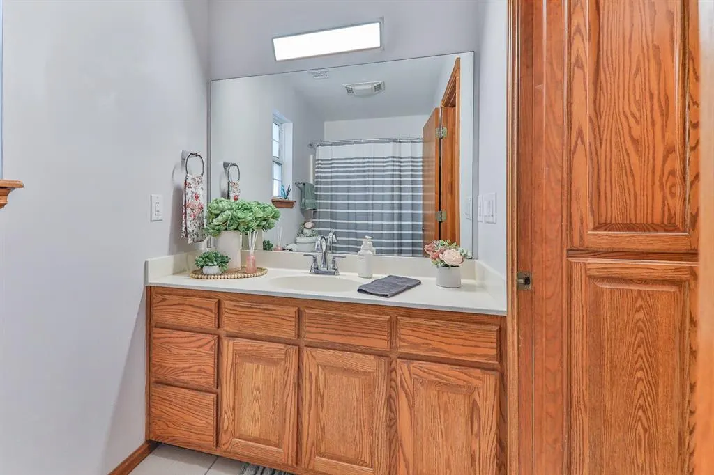 Photo 25 — 401 S 21st Street, Collinsville, OK 74021