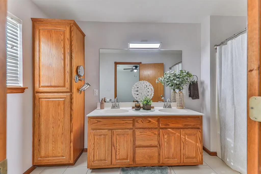 Photo 18 — 401 S 21st Street, Collinsville, OK 74021
