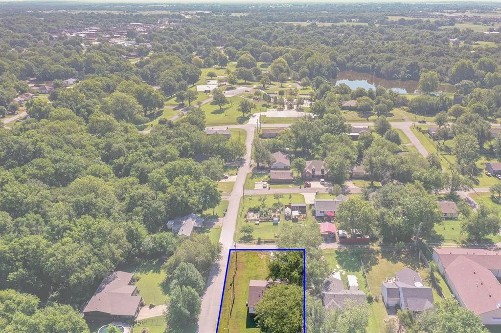 Photo 36 — 401 S 21st Street, Collinsville, OK 74021