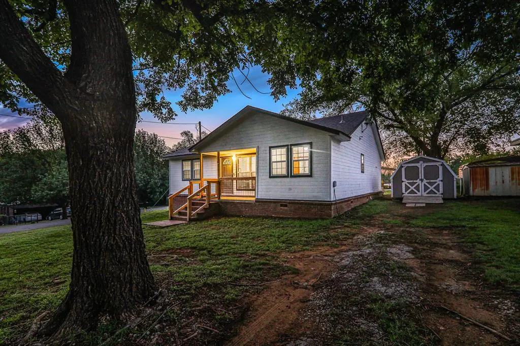 Photo 49 — 401 S 21st Street, Collinsville, OK 74021