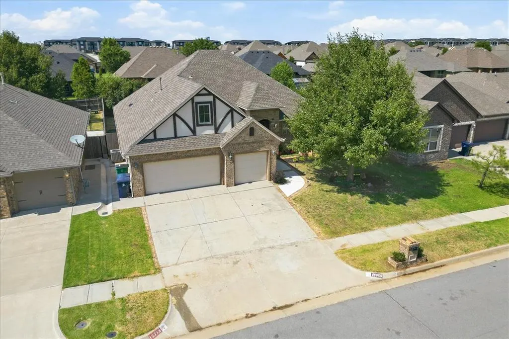 Photo 31 — 12713 NW 5th Street, Yukon, OK 73099