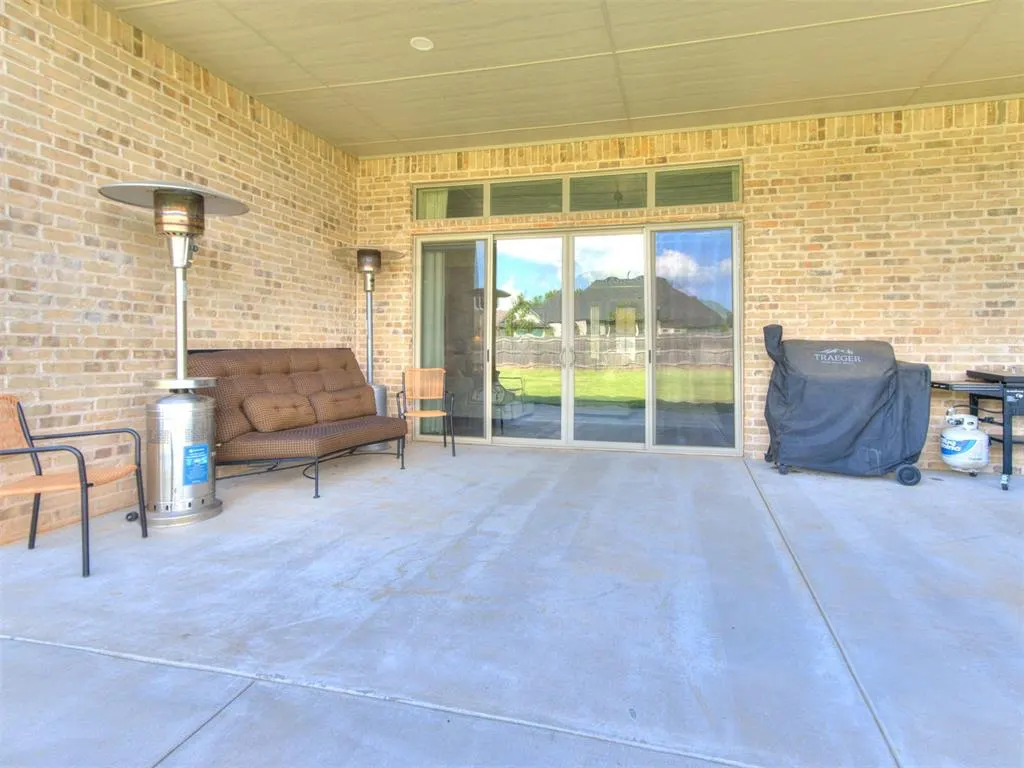 Photo 35 — 4304 Bridge Wood Lane, Oklahoma City, OK 73179