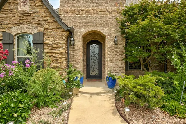 Photo 3 — 14160 Meritage Drive, Edmond, OK 73034