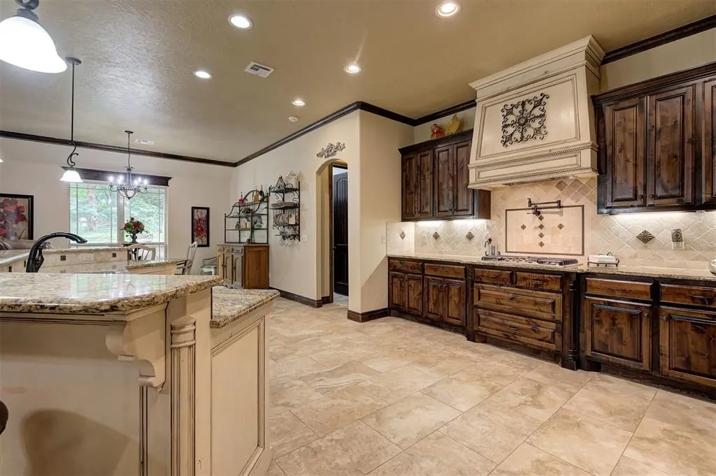 Photo 10 — 14160 Meritage Drive, Edmond, OK 73034