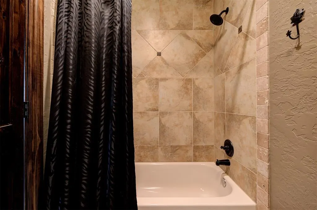 Photo 33 — 14160 Meritage Drive, Edmond, OK 73034