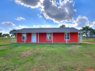 Sold home at 1186 County Street 2955