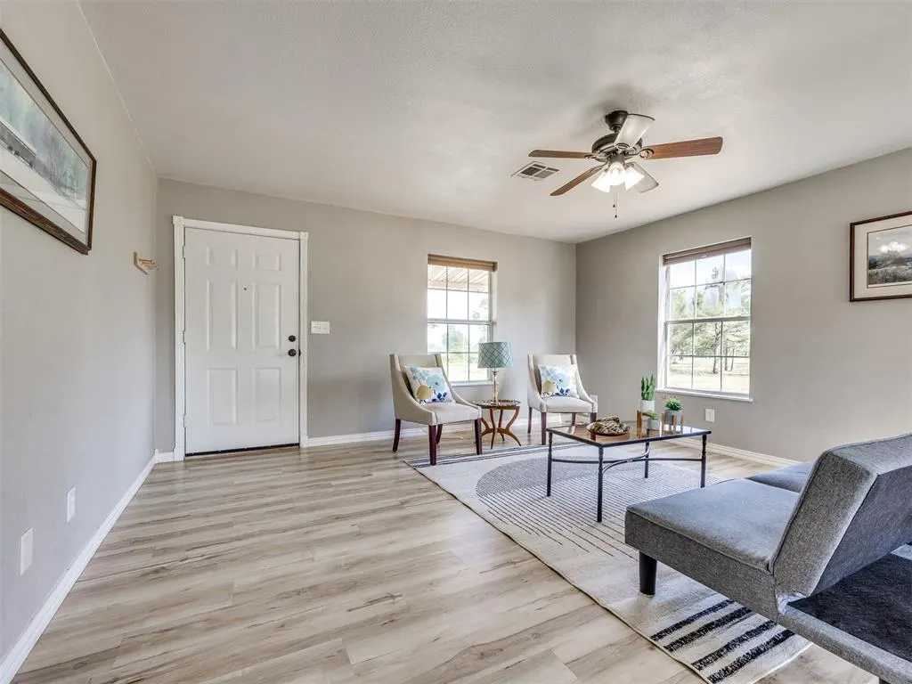 Photo 5 — 1186 County Street 2955, Tuttle, OK 73089