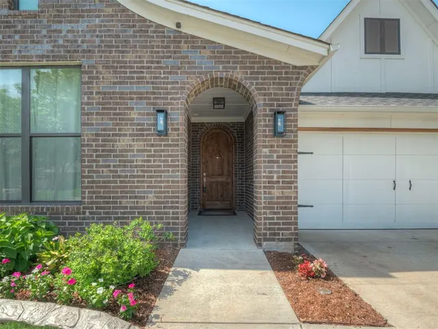 Photo 3 — 2400 NW 179th Terrace, Edmond, OK 73012
