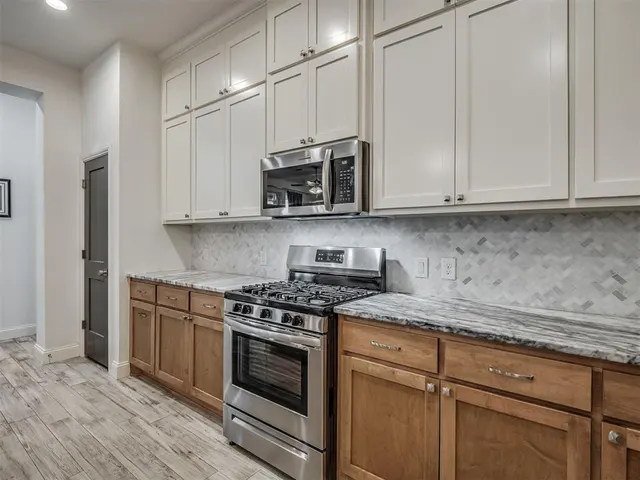 Photo 7 — 2400 NW 179th Terrace, Edmond, OK 73012