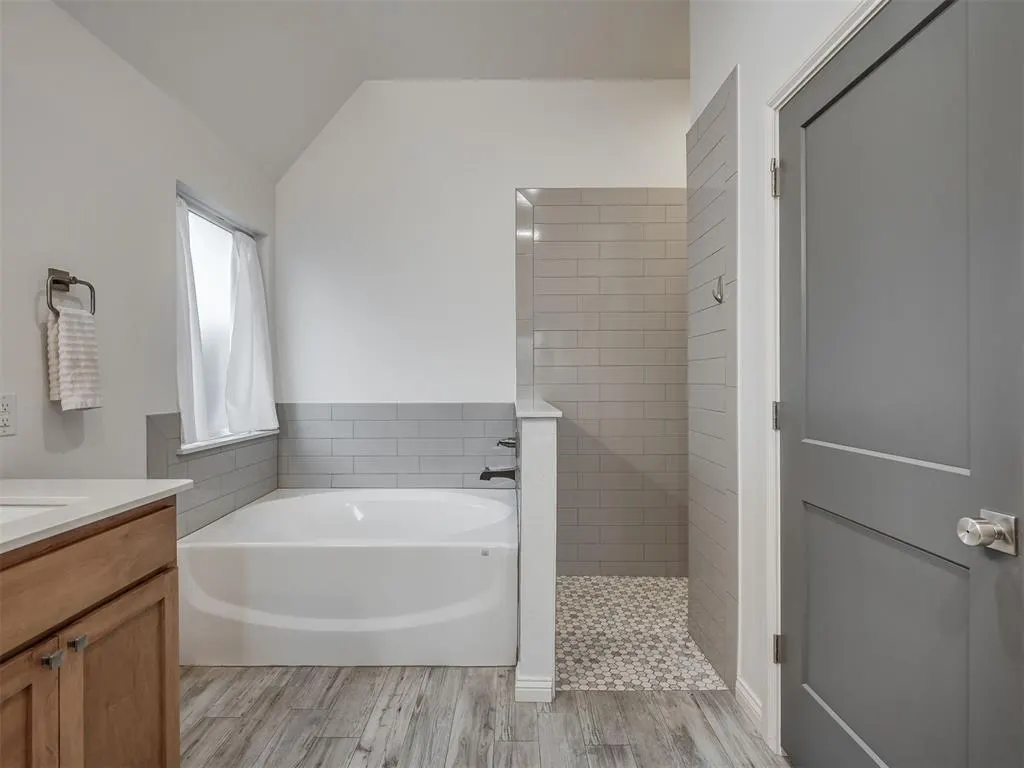 Photo 17 — 2400 NW 179th Terrace, Edmond, OK 73012