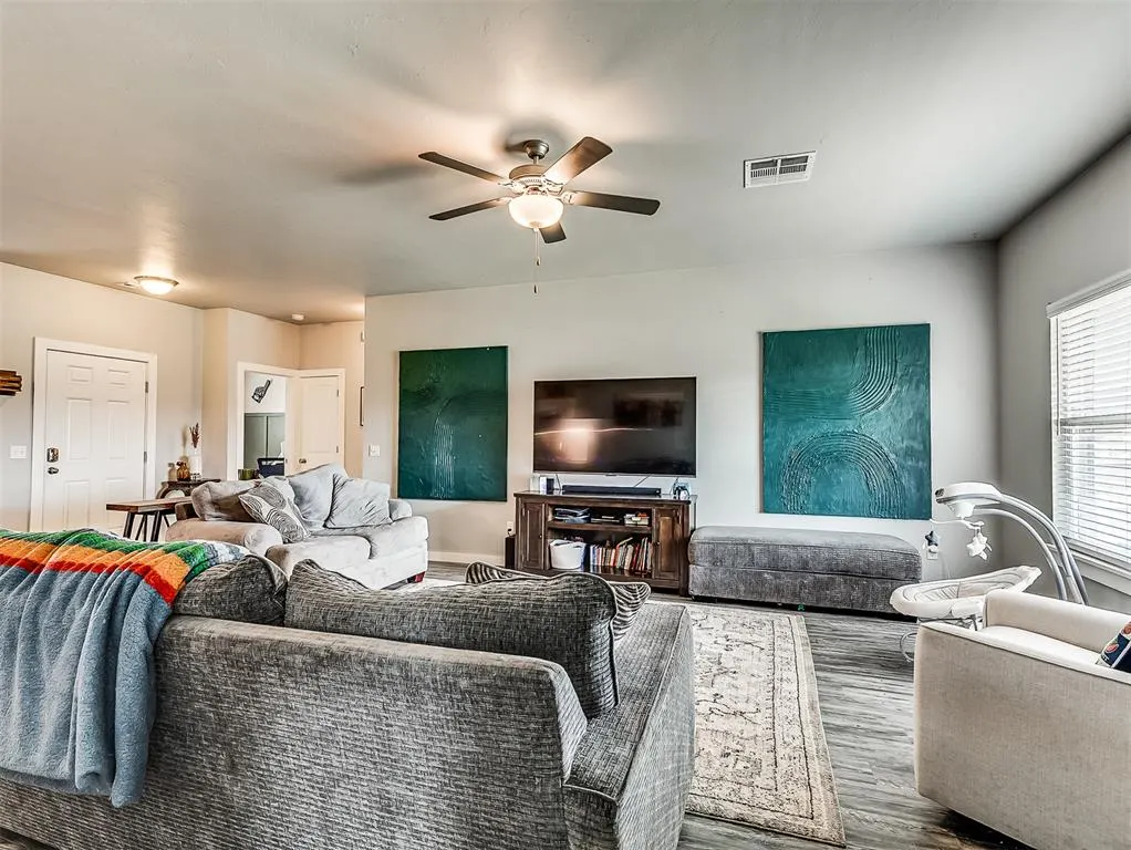 Photo 19 — 14336 Peach Tree Drive, Yukon, OK 73099