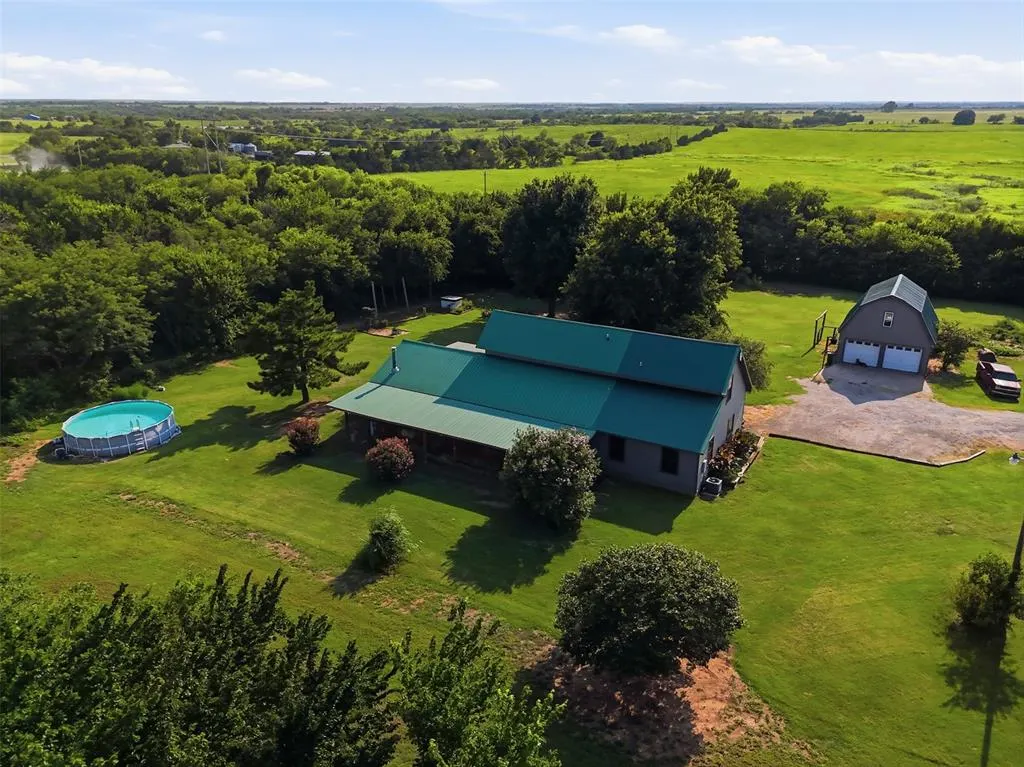 Front exterior — 16100 County Road 20, Billings, OK 74630