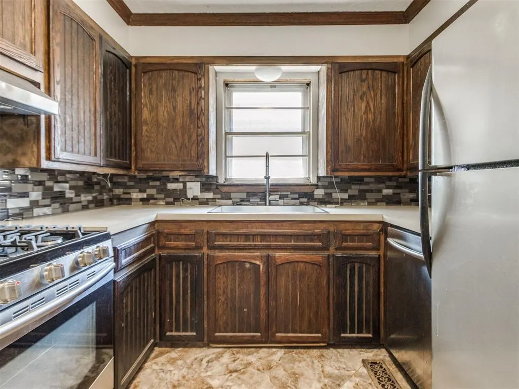 Photo 17 — 1304 Barbour Street, Norman, OK 73069