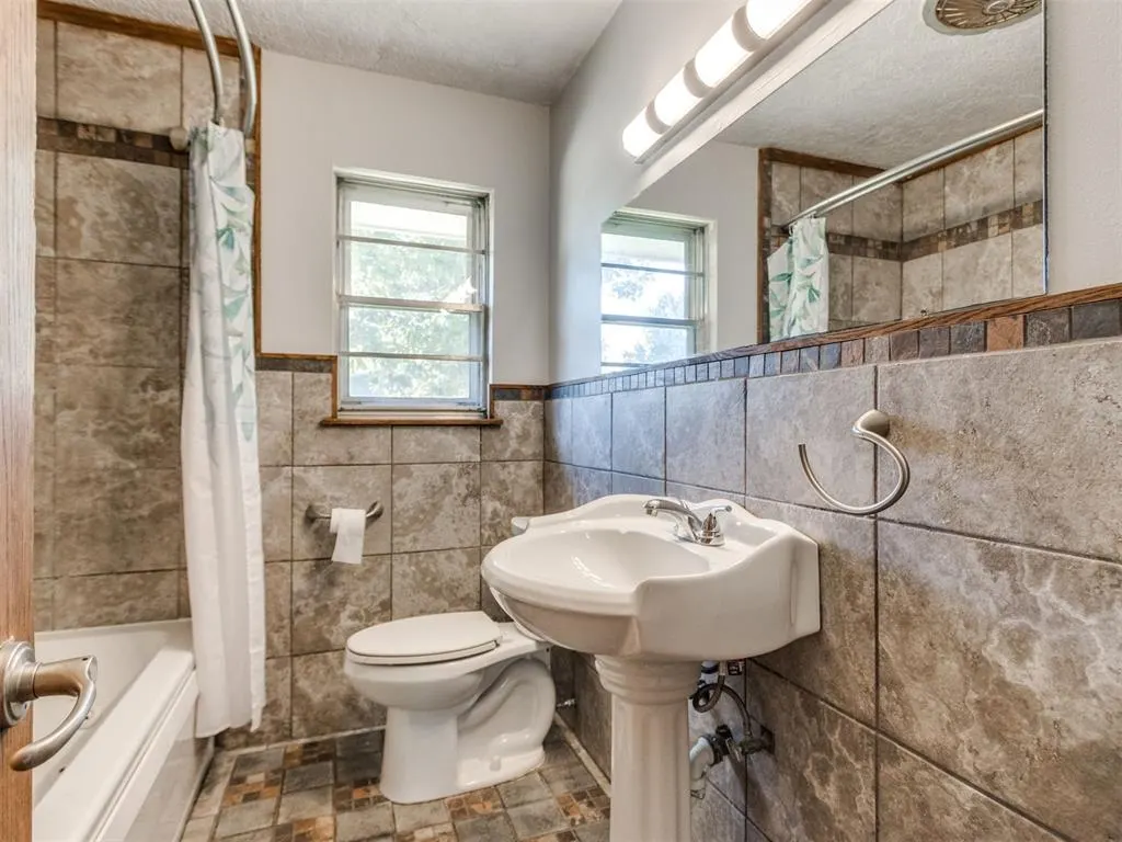Photo 27 — 1304 Barbour Street, Norman, OK 73069