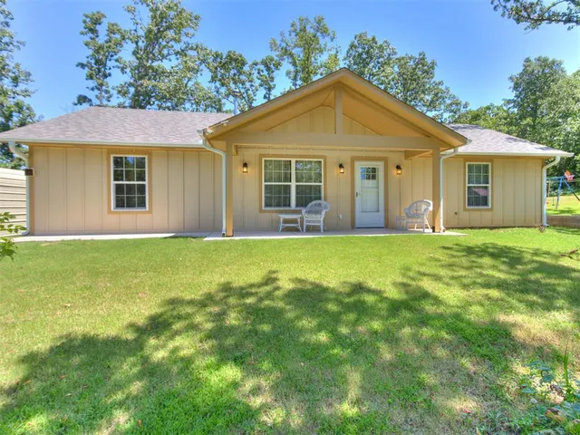 Front exterior — 16802 Creek Valley Lane, Newalla, OK 74857