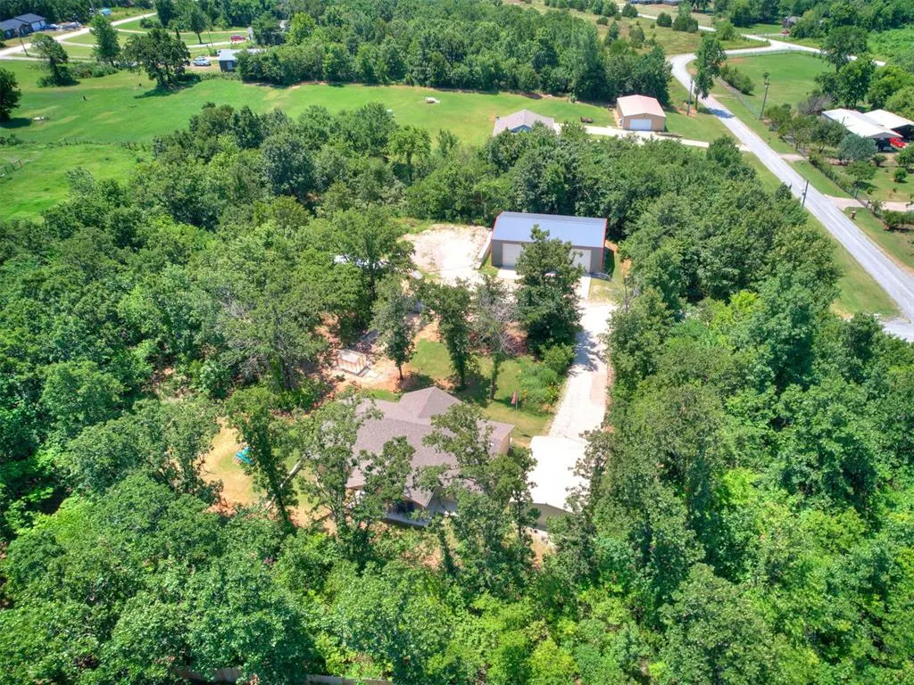 Photo 43 — 16802 Creek Valley Lane, Newalla, OK 74857