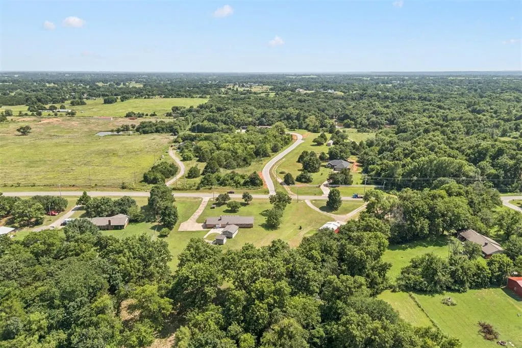 Photo 4 — 8010 E Maguire Road, Noble, OK 73068