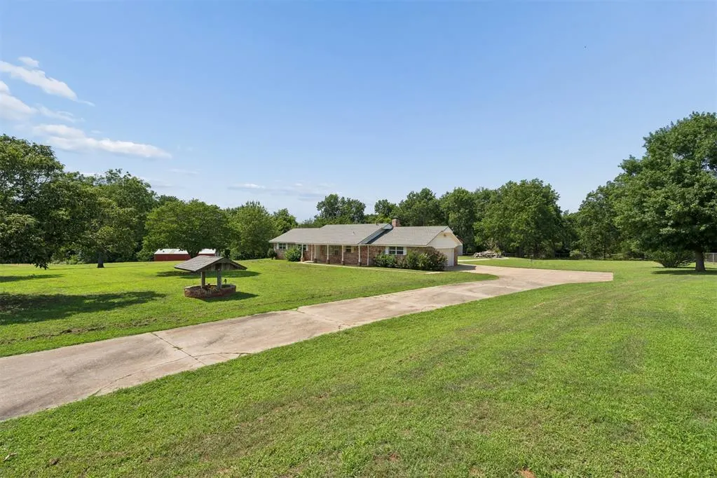 Photo 6 — 8010 E Maguire Road, Noble, OK 73068