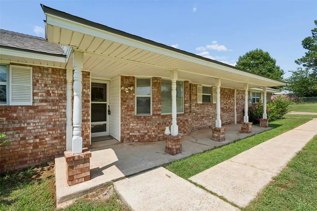 Photo 7 — 8010 E Maguire Road, Noble, OK 73068