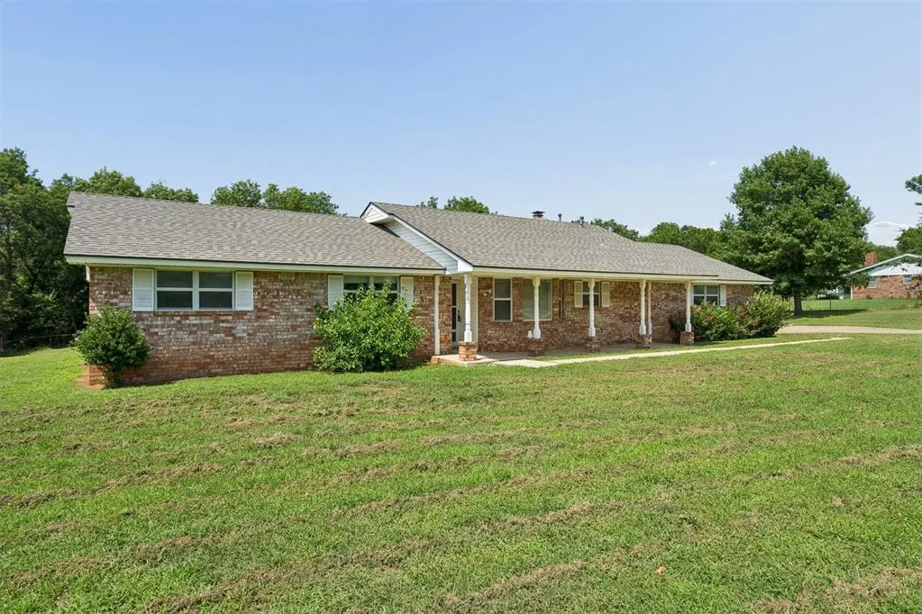 Photo 9 — 8010 E Maguire Road, Noble, OK 73068