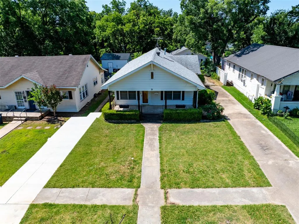 Photo 3 — 21 E Severn Street, Shawnee, OK 74801