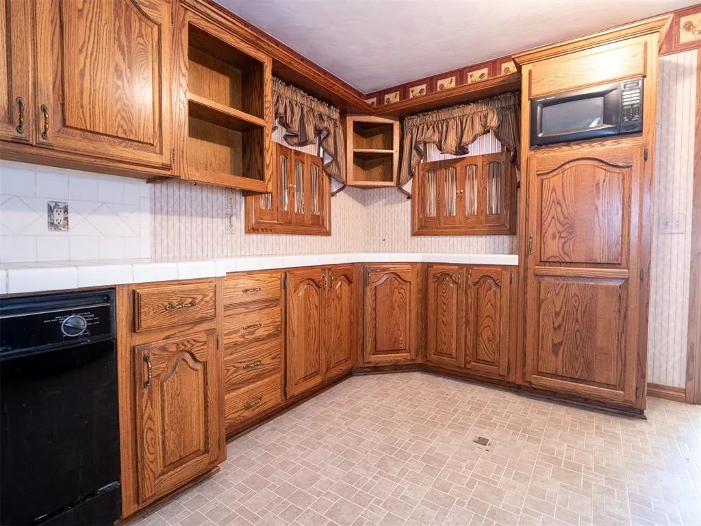 Photo 28 — 21 E Severn Street, Shawnee, OK 74801