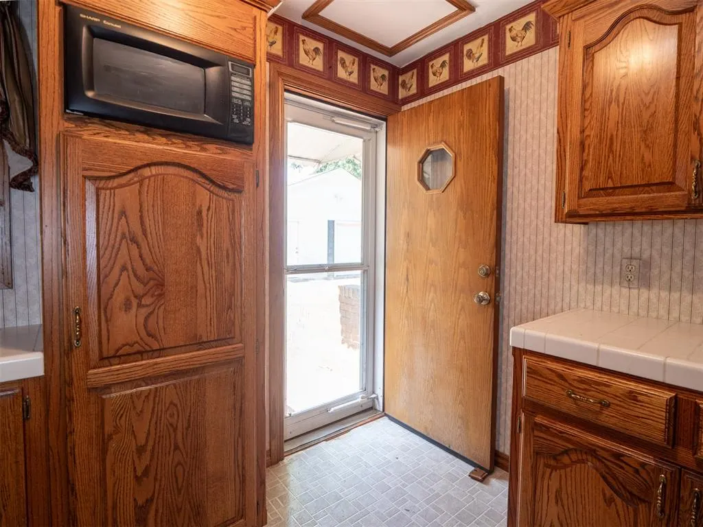Photo 30 — 21 E Severn Street, Shawnee, OK 74801