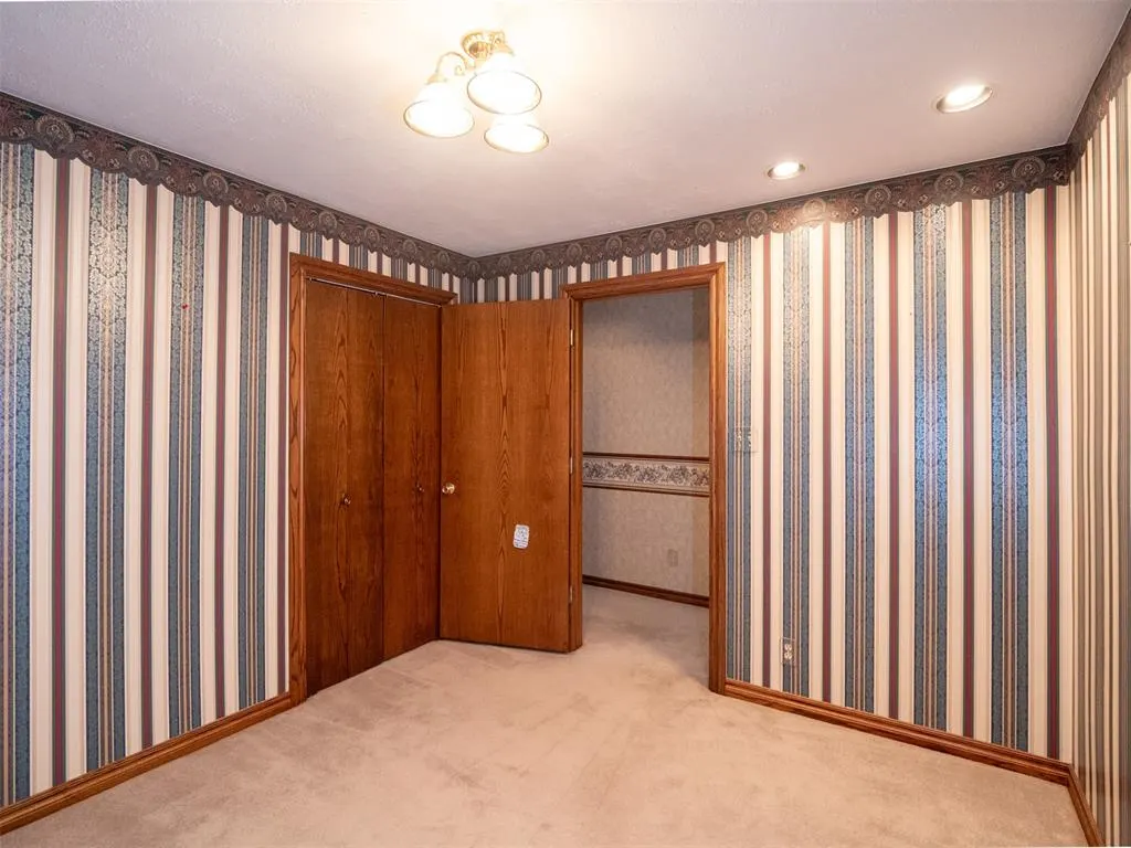 Photo 42 — 21 E Severn Street, Shawnee, OK 74801