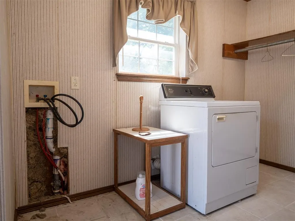 Photo 45 — 21 E Severn Street, Shawnee, OK 74801