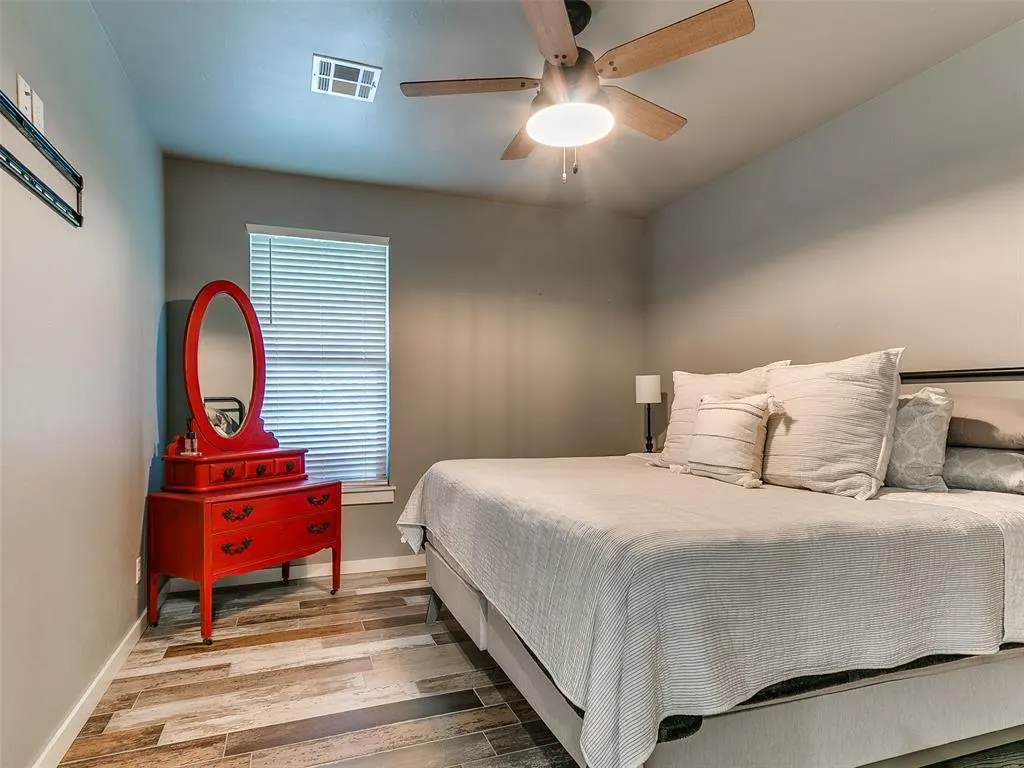 Photo 23 — 2040 S May Avenue, Guthrie, OK 73044