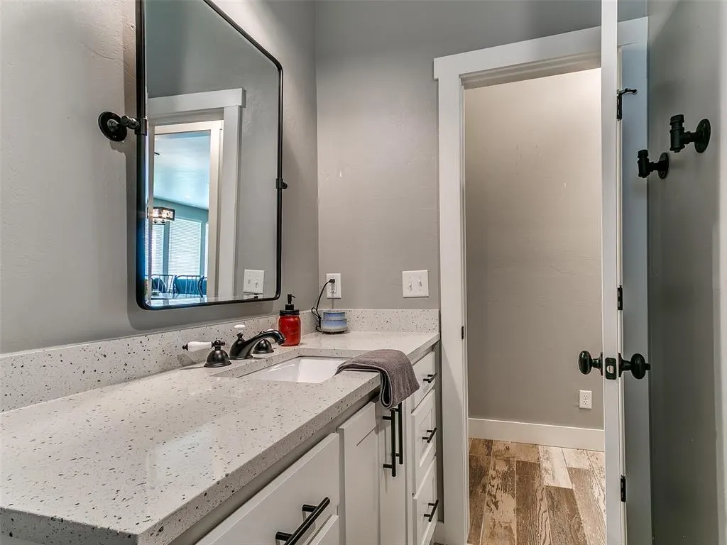 Photo 26 — 2040 S May Avenue, Guthrie, OK 73044