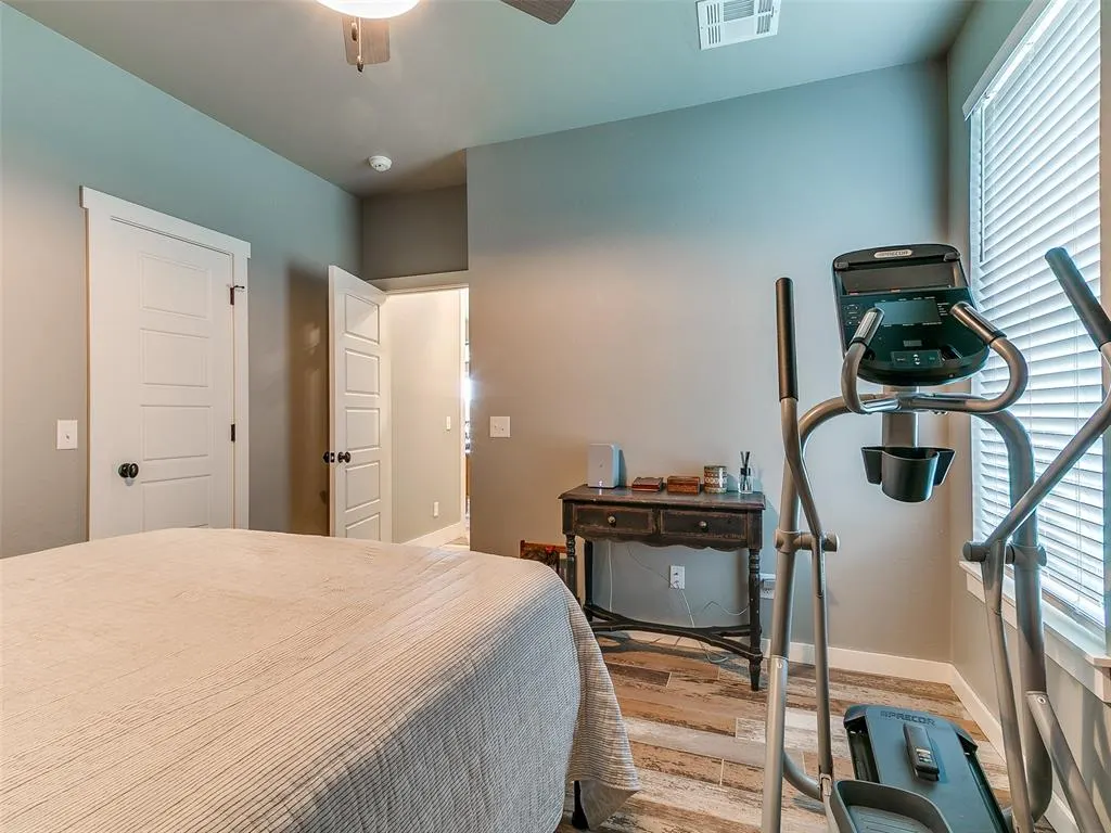 Photo 28 — 2040 S May Avenue, Guthrie, OK 73044