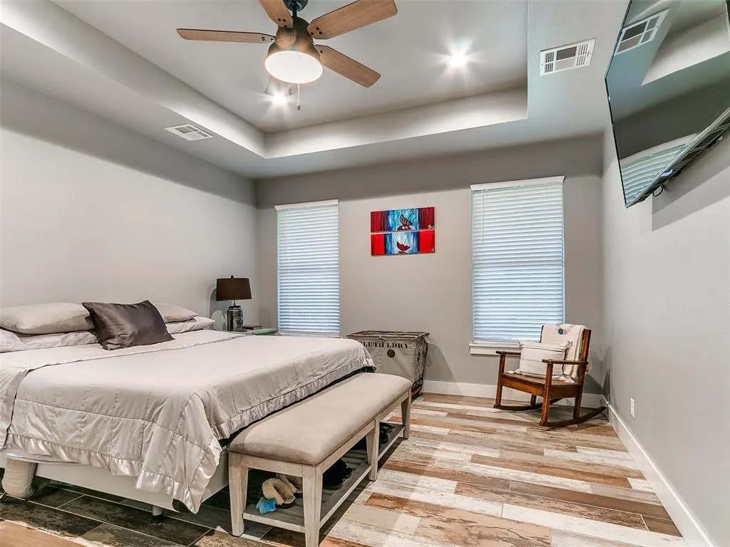 Photo 29 — 2040 S May Avenue, Guthrie, OK 73044