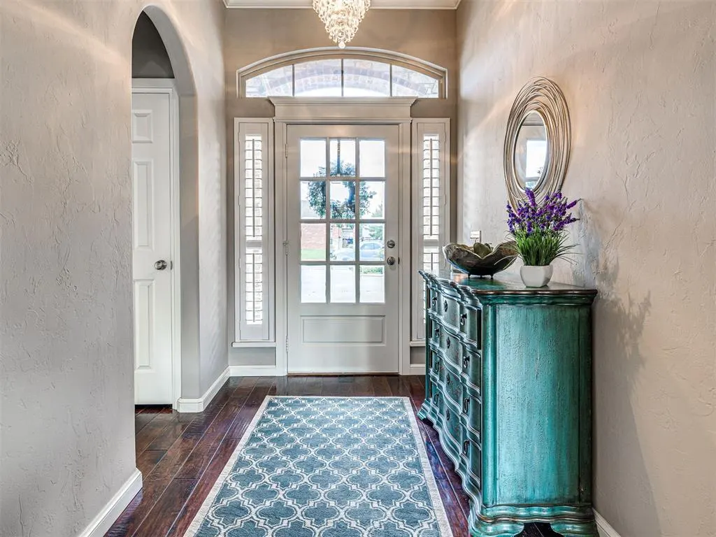 Photo 6 — 12500 Chateaux Road, Oklahoma City, OK 73142